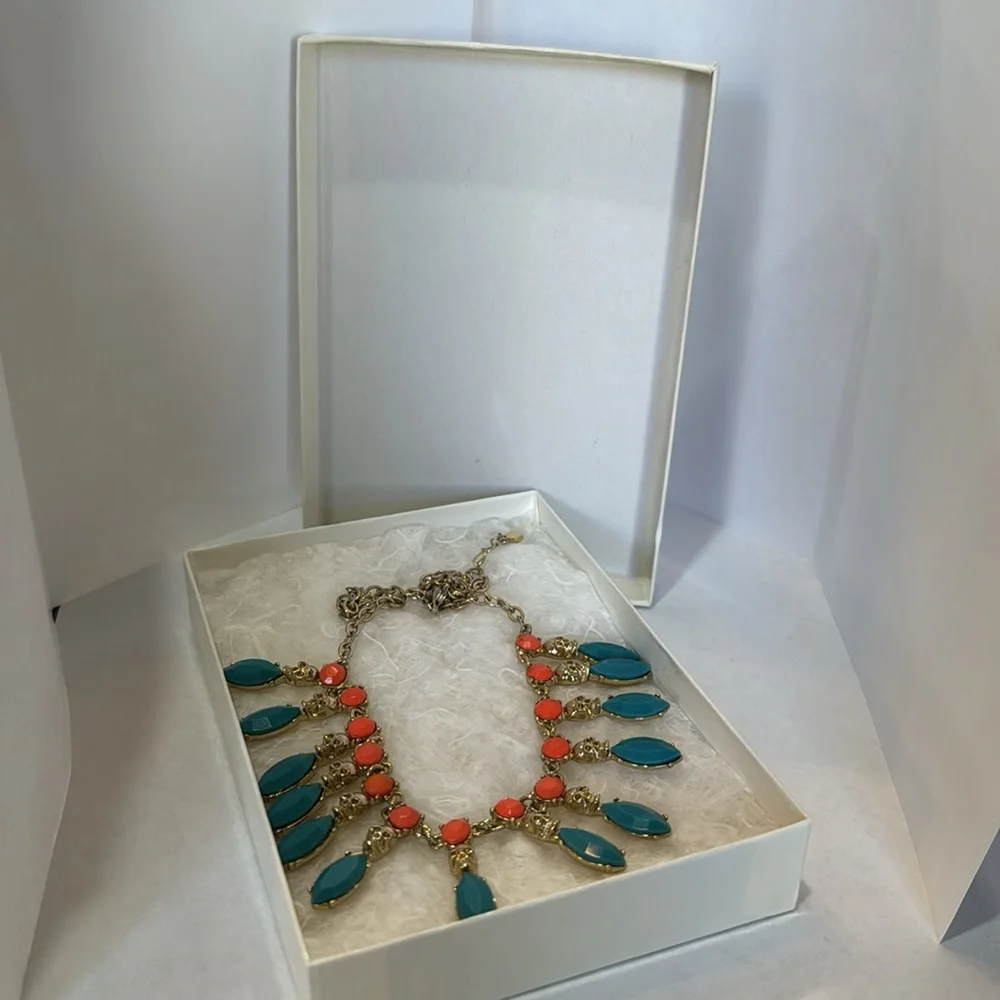 SKULL TURQUOISE‎ COLORED ORANGE BIB NECKLACE